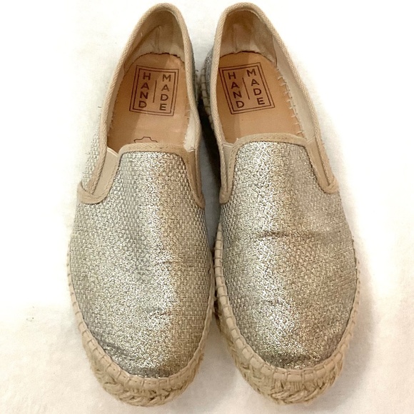 GOLD ESPADRILLE SLIP ON COMFORT SHOE SNEAKER SIZE 7.5/ 38 - Picture 4 of 16